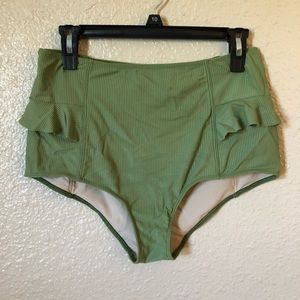 Kortni Jeane Hip Riffle Bottom in Ribbed Green